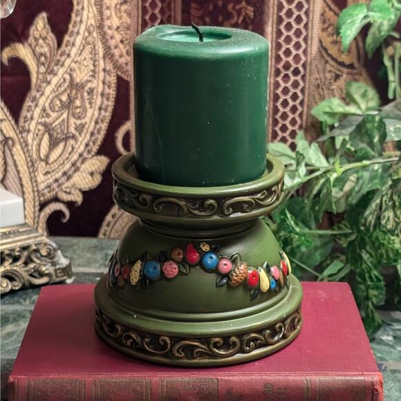 Ceramic Green Vintage Candleholder with Fruit Garland Enesco Inarco Napco X-8384 - Picture 2 of 10